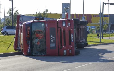 Protecting Your Rights With a Truck Accident Lawyer in Sun City, AZ After a Crash